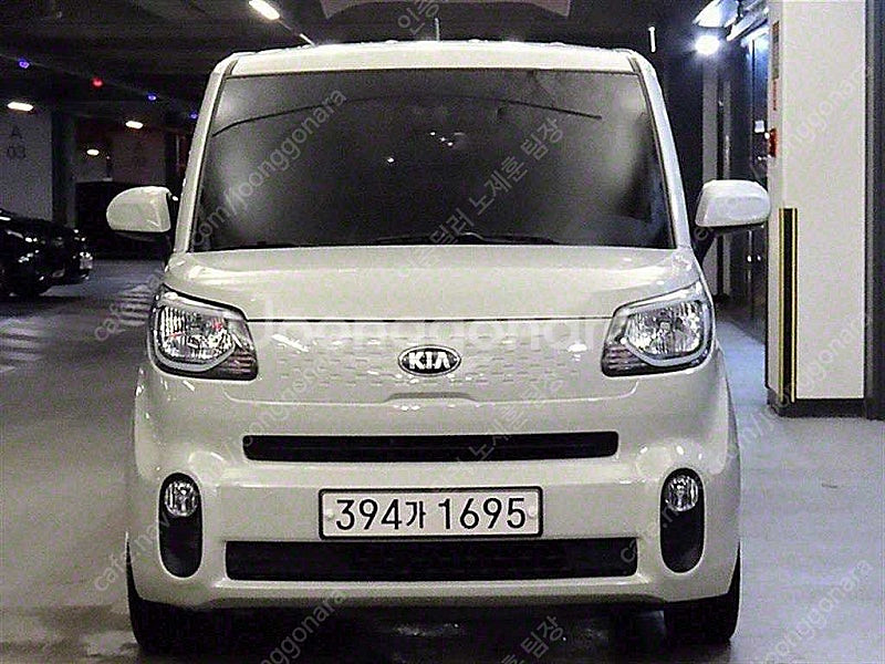 레이 중고 가격 더 뉴 레이 흰색 2018년식 2인승 밴 고급형 중고차판매--3